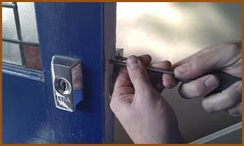 Interstate Locksmith Shop Hales Corners, WI 414-446-3666 - 10-lock-smiths