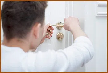 Interstate Locksmith Shop Hales Corners, WI 414-446-3666 - 14-install-new-lock
